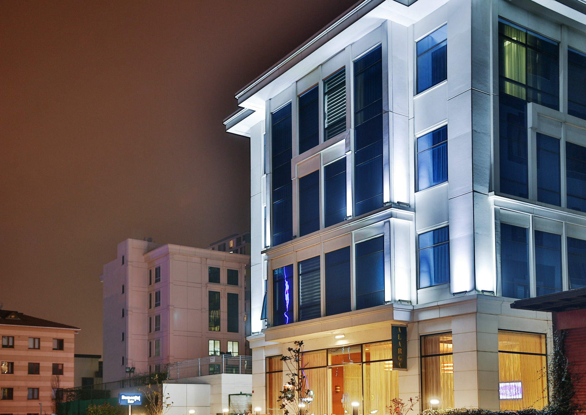 Discovery Hotel Istanbul Exteriör bild