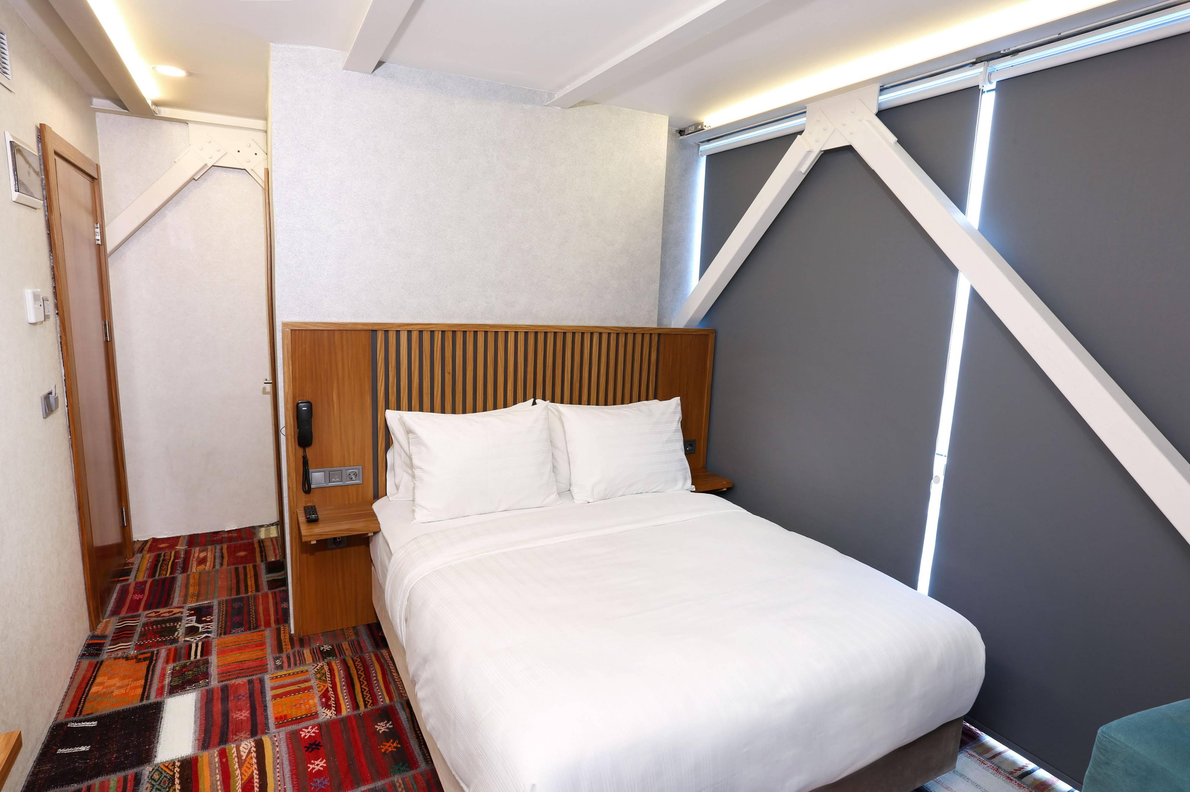Discovery Hotel Istanbul Exteriör bild